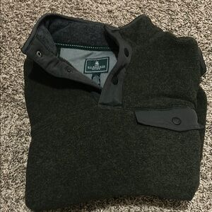 G.H. Bass & Co. Forest Green Pullover